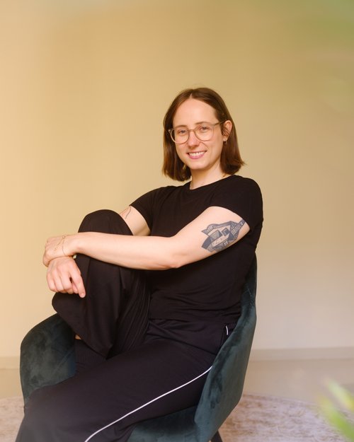 Courtney Stebner portrait, therapist in Berlin